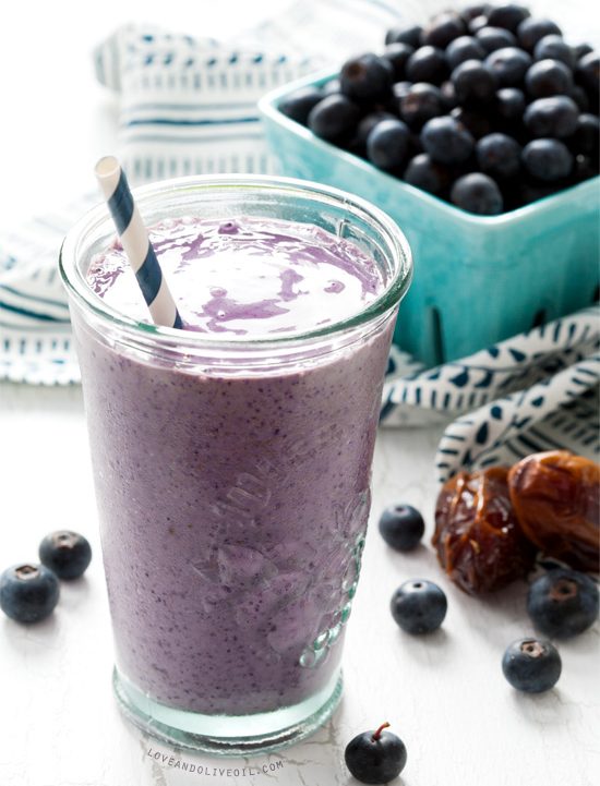 Blueberry Almond Butter Smoothie - Blueberry.org