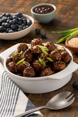 Slow Cooker Meatballs with Blueberry Sriracha Sauce