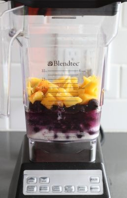 blueberry-mango-smoothie1