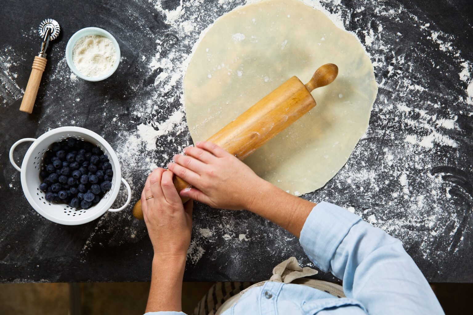 Ginger 'n' Spice Bubbling Blueberry Pie 