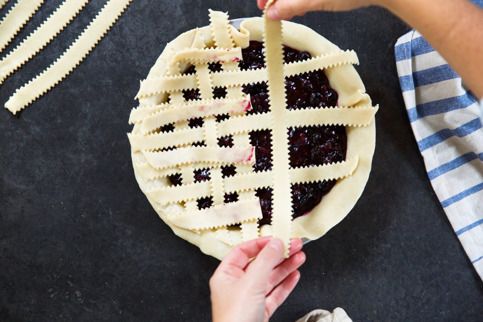 Ginger 'n' Spice Bubbling Blueberry Pie 