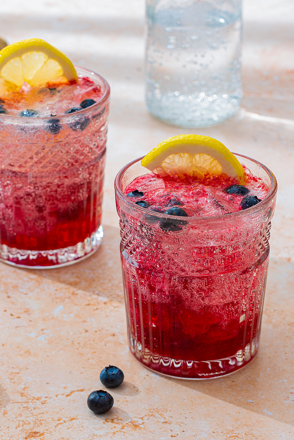 Crisp & Refreshing Lemon Blueberry Mocktail