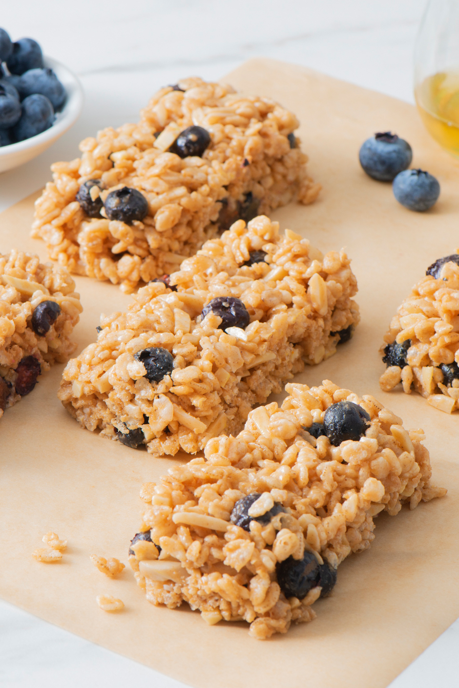 No-Bake Blueberry Cereal Bars