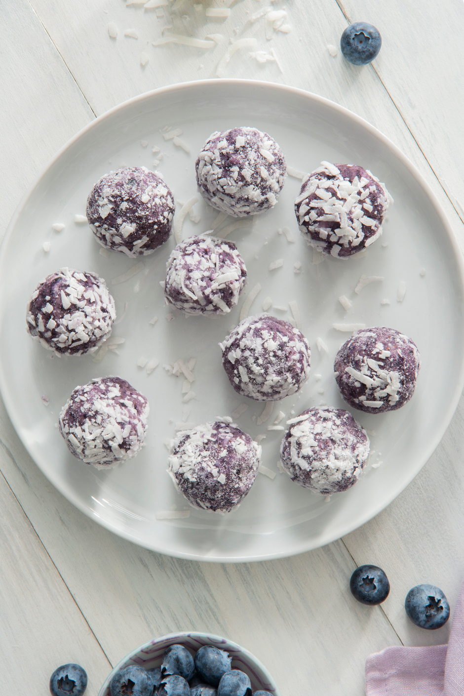 No-Bake Blueberry Coconut Energy Balls