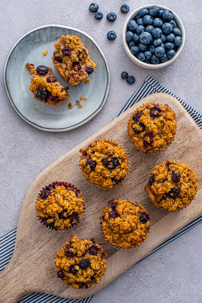 Apple Cinnamon Blueberry Oatmeal Cups