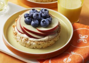Blueberry-Topped Rice Cakes